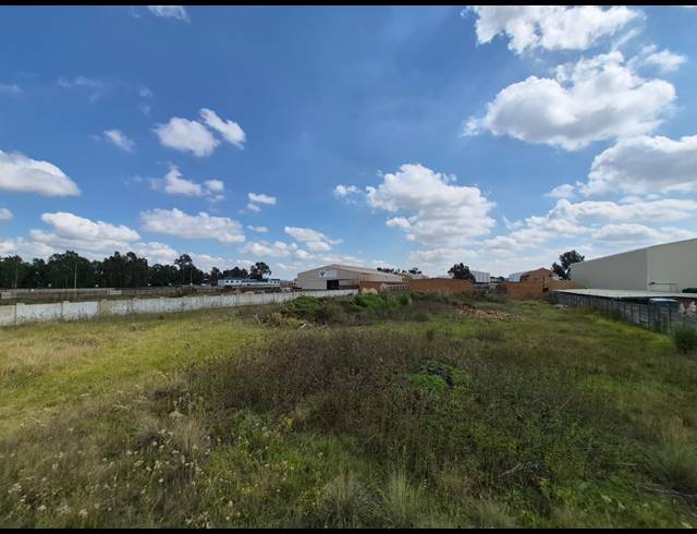 4,050M² VACANT LAND FOR SALE IN VAALPARK